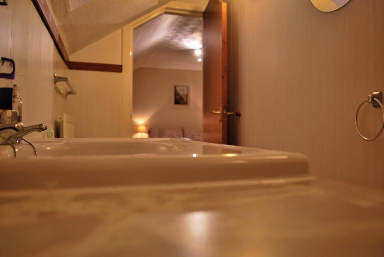 Doric House Bed and Breakfast Inverness Exteriör bild